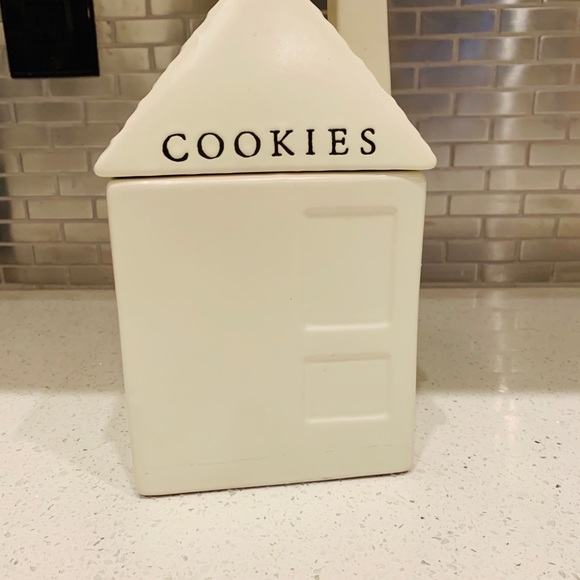 White rustic farmhouse hearth and hand πͺ jar - Picture 2 of 6